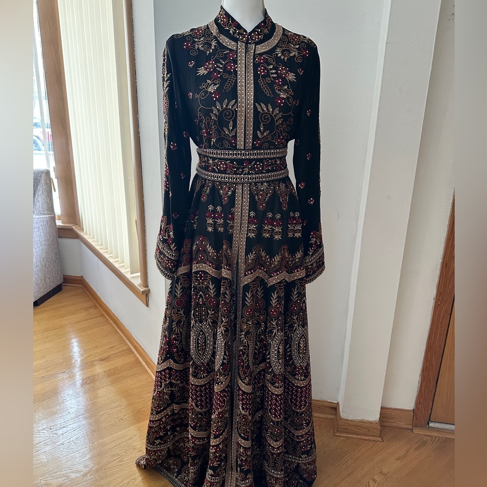 Elegant Black and Gold Embroidered Maxi Dress 2 piece